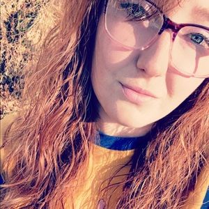 Meet your Posher, Candice